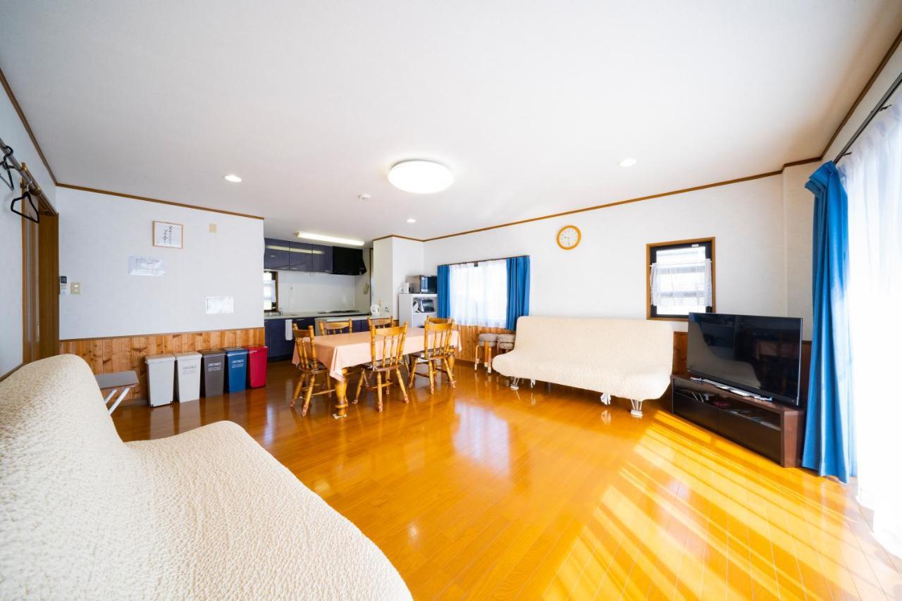 Hachijyo-Island Blue Eight -八丈島ブルーエイト- Villa Mitsune ภายนอก รูปภาพ
